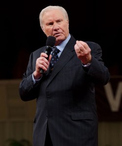 640px-Rev._Jimmy_Swaggart_01