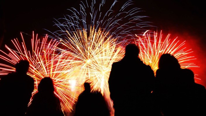 WatchFireworks-iStock