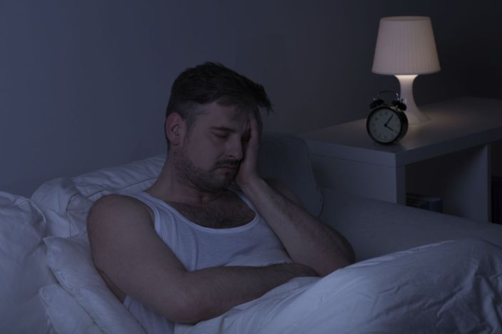 man-insomnia-sleep-bed-tired-painiStock_000081485995_Medium